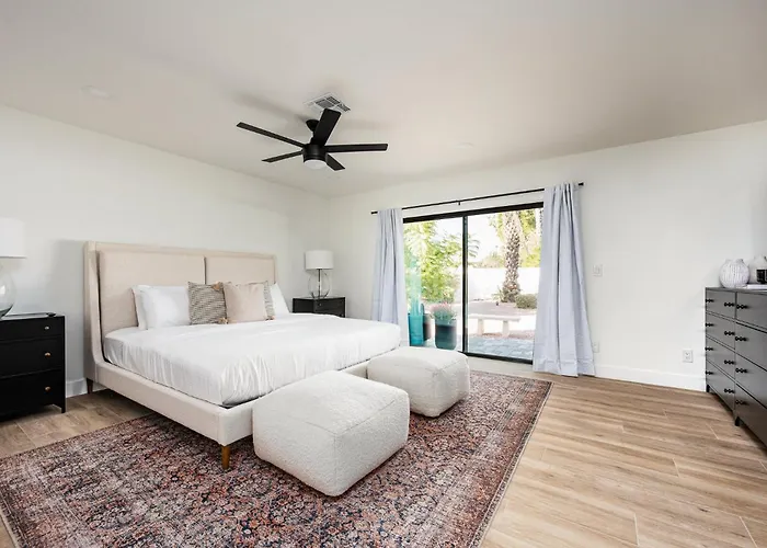 Exciting Backyard Entertainment And Close To Exclusive Golf Courses At La Quinta Del Sol Holiday home *