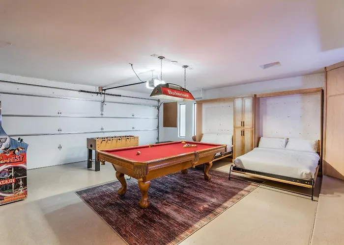 Exciting Backyard Entertainment And Close To Exclusive Golf Courses At La Quinta Del Sol Phoenix